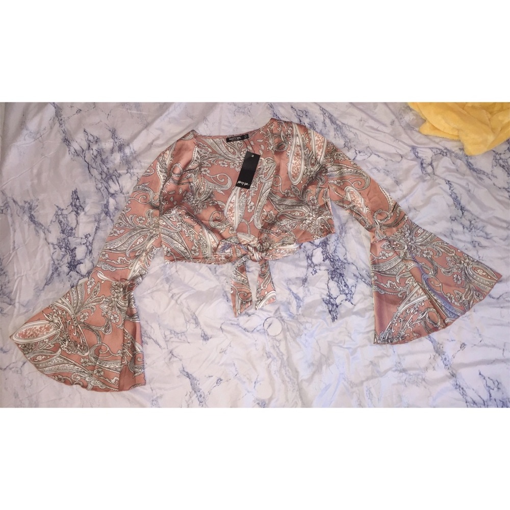 Nasty Gal Cropped Satin Tie Top